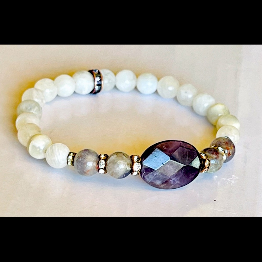 amethyst, Iolite Sunstone & Moonstone Beaded Bracelet
